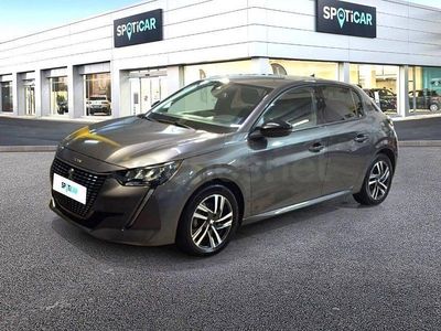 Usado Peugeot 208 Allure 100 CV (73 kW) 2021 Gris / plata Utilitario