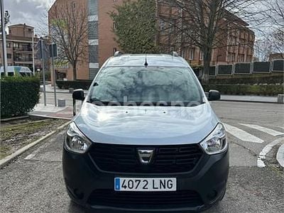 Usado Dacia Dokker Ambiance 98 CV (72 kW) 2019 Blanco Monovolumen