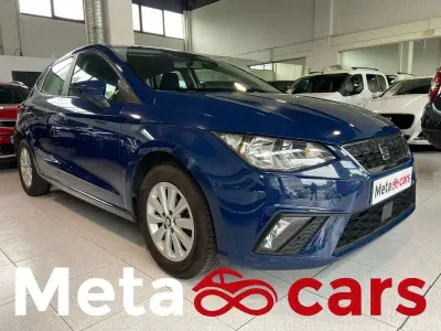 Usado Seat Ibiza Style 75 CV (55 kW) 2018 Azul Utilitario