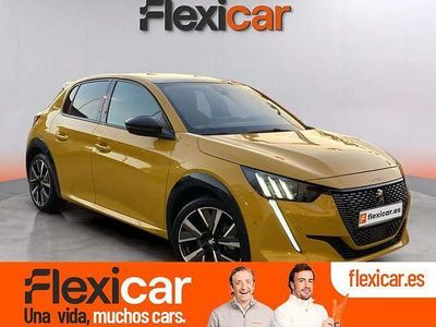 Usado Peugeot 208 GT 130 CV (95 kW) 2021 Amarillo Utilitario