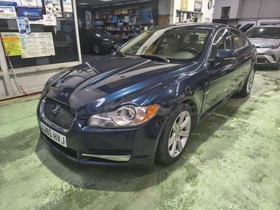 Usado Jaguar XF Luxury 211 CV (155 kW) 2010 Azul Berlina