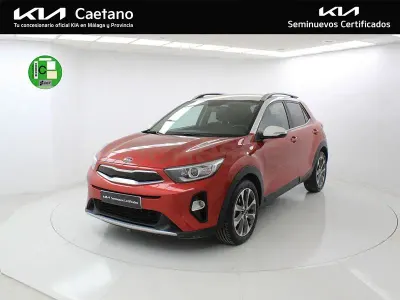 Käytetty Kia Stonic 100 HP (73 kW) 2020 Punainen Katumaasturi