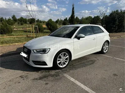 Usado Audi A3 Attraction 150 CV (110 kW) 2012 Blanco Utilitario