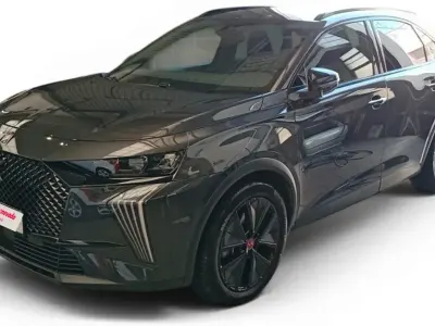 Usado DS Automobiles DS7 Crossback Performance 225 CV (165 kW) 2024 Gris SUV