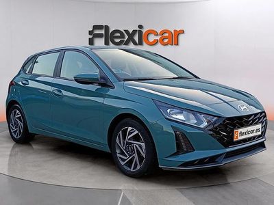 Usado Hyundai i20 101 CV (74 kW) 2024 Azul Utilitario