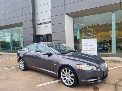 Usado Jaguar XF Premium Luxury 207 CV (152 kW) 2008 Gris / plata Berlina
