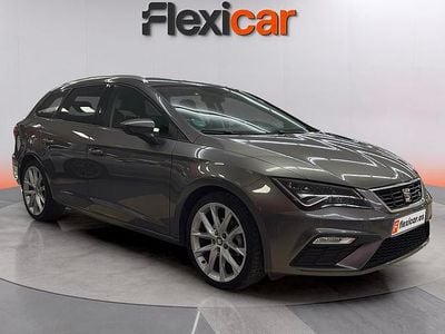 Usado Seat Leon ST FR 150 CV (110 kW) 2017 Gris Familiar