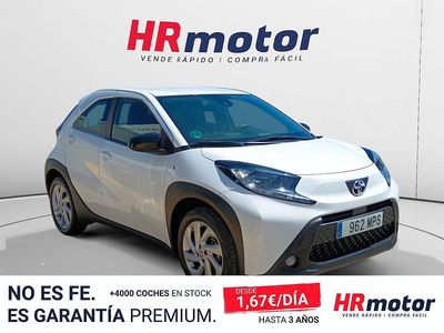 Usado Toyota Aygo X Play 72 CV (52 kW) 2024 Blanco SUV