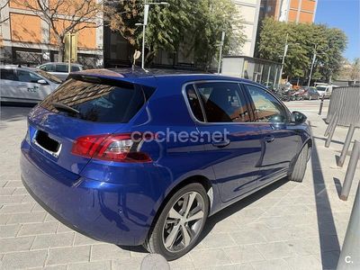 Usado Peugeot 308 Allure 130 CV (95 kW) 2018 Azul Berlina