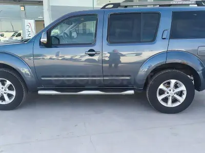 Usado Nissan Pathfinder 171 CV (125 kW) 2008 Gris / plata SUV