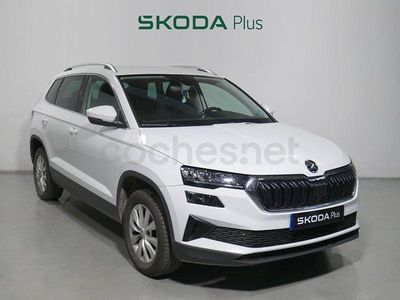 Usado Skoda Karoq Ambition 115 CV (84 kW) 2022 Blanco SUV