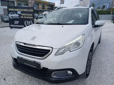 Usado Peugeot 2008 Access 82 CV (60 kW) 2015 Blanco SUV