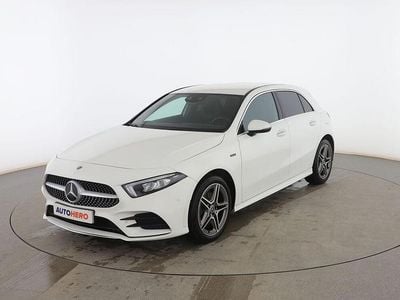 Blanco Usado 2021 Mercedes A250 AMG line Utilitario | 26.599 € (Precio justo)