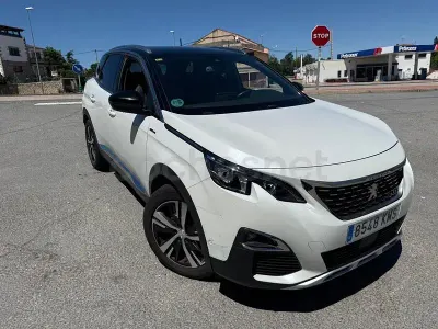 Usado Peugeot 3008 GT-line 130 CV (95 kW) 2018 Blanco SUV