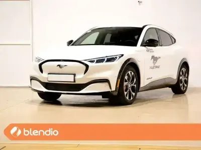 Usado Ford Mustang Mach-E Extended Range 258 kW (351 CV) 2023 Blanco SUV