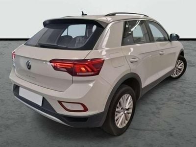Usado VW T-Roc 110 CV (80 kW) 2023 Gris SUV