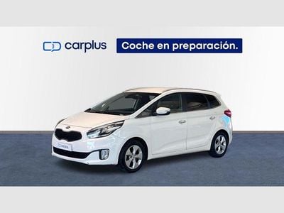 Clear white (sólido) Usado 2015 Kia Carens Monovolumen | 12.790 € (Precio justo)
