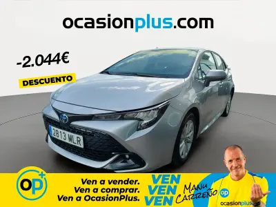 Usado Toyota Corolla Active 140 CV (102 kW) 2023 Gris Berlina