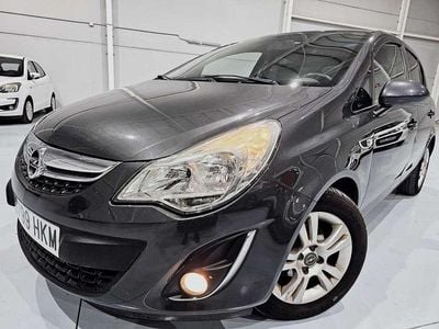 Usado Opel Corsa S 75 CV (55 kW) 2012 Gris Utilitario