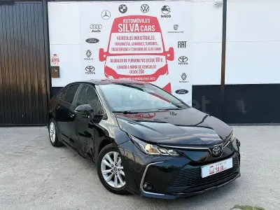 Usado Toyota Corolla Edition 140 CV (102 kW) 2023 Negro Berlina