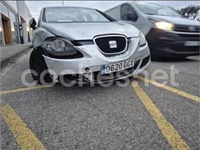 Gris / plata Usado 2008 Seat Leon Reference Berlina | 2000 € (Super precio)