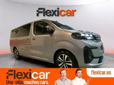Begagnad Peugeot Traveller Business-Line 180 HK (132 kW) 2024 Grå Minibuss