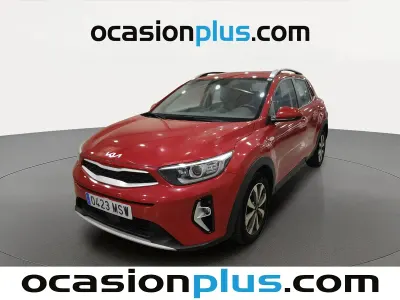Usado Kia Stonic 101 CV (74 kW) 2024 Rojo SUV