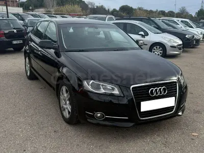 Usado Audi A3 Attraction 105 CV (77 kW) 2011 Negro Utilitario