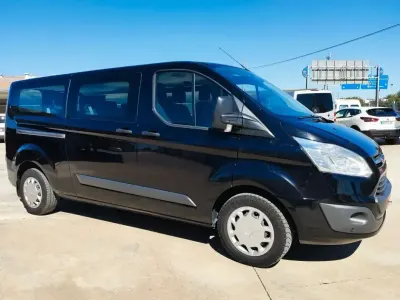 Usado Ford Transit Custom Trend 130 CV (95 kW) 2018 Negro Van