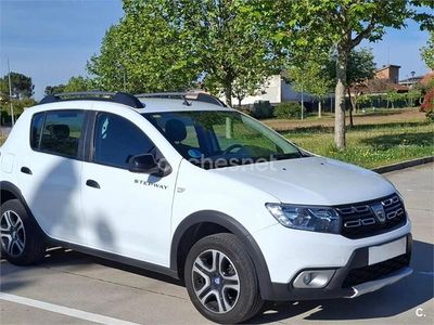 Usado Dacia Sandero Essentiel 100 CV (73 kW) 2020 Blanco Berlina