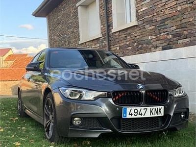 Gris / plata Usado 2018 BMW 320 Comfort Edition Berlina | 29.000 €
