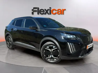 Usado Peugeot 2008 Allure 131 CV (96 kW) 2024 Negro SUV