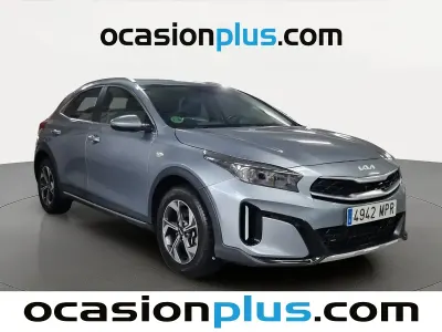 Usado Kia XCeed 120 CV (88 kW) 2024 Gris SUV