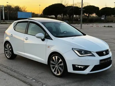 Używany Seat Ibiza FR 110 KM (80 kW) 2017 Biały Sedan/Limuzyna