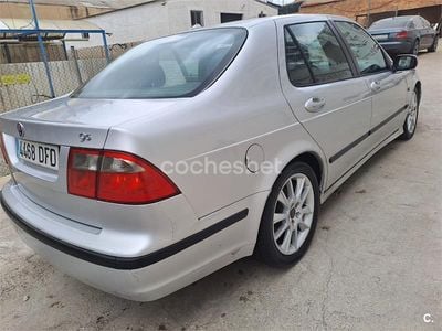 Usado Saab 9-5 Linear 120 CV (88 kW) 2004 Gris / plata Berlina