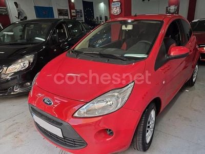 Usado Ford Ka Trend 69 CV (50 kW) 2016 Rojo Berlina