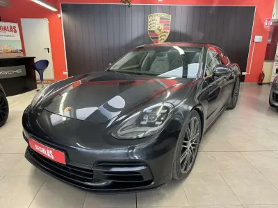 Käytetty Porsche Panamera 4S 421 HP (309 kW) 2017 Harmaa Sedan