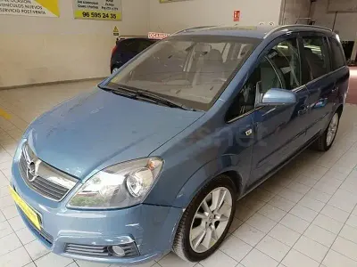 Usado Opel Zafira Enjoy 150 CV (110 kW) 2007 Azul Monovolumen
