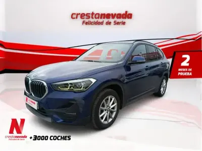Käytetty BMW X1 Comfort Edition 116 HP (85 kW) 2020 Sininen Katumaasturi