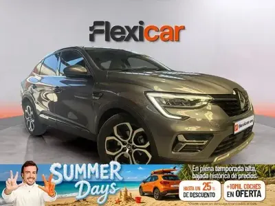 Usado Renault Arkana Equilibre 145 CV (106 kW) 2022 Negro SUV