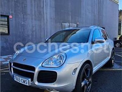 Gris / plata Usado 2004 Porsche Cayenne Turbo SUV | 24.999 €