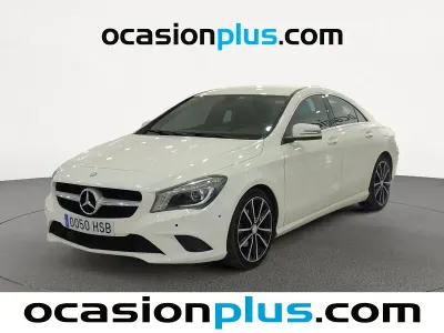 Usado Mercedes CLA220 Urban 170 CV (125 kW) 2013 Blanco Berlina