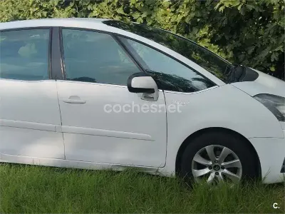 Usado Citroën C4 Picasso 112 CV (82 kW) 2011 Blanco Monovolumen
