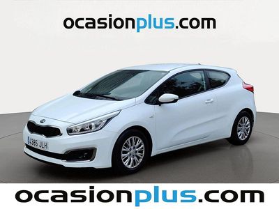 Blanco Usado 2016 Kia Ceed Utilitario | 8473 € (Buen precio)