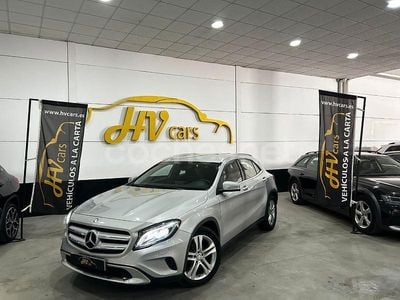 Usado Mercedes GLA200 Style 136 CV (100 kW) 2015 Gris / plata SUV