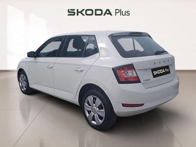Usado Skoda Fabia Ambition 60 CV (44 kW) 2020 Blanco
