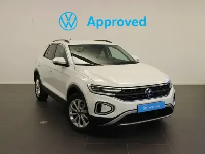 Usado VW T-Roc 150 CV (110 kW) 2024 Blanco SUV