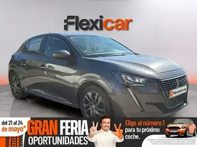 Usado Peugeot 208 Allure 100 CV (73 kW) 2021 Gris Utilitario