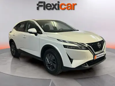 Begagnad Nissan Qashqai Acenta 140 HK (102 kW) 2023 Vit SUV