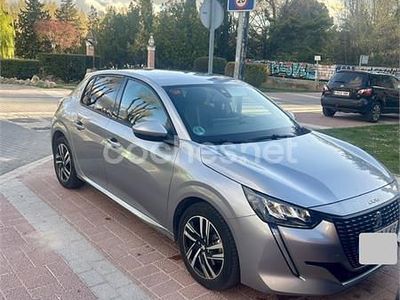 Usado Peugeot 208 Allure 100 CV (73 kW) 2020 Gris / plata Utilitario
